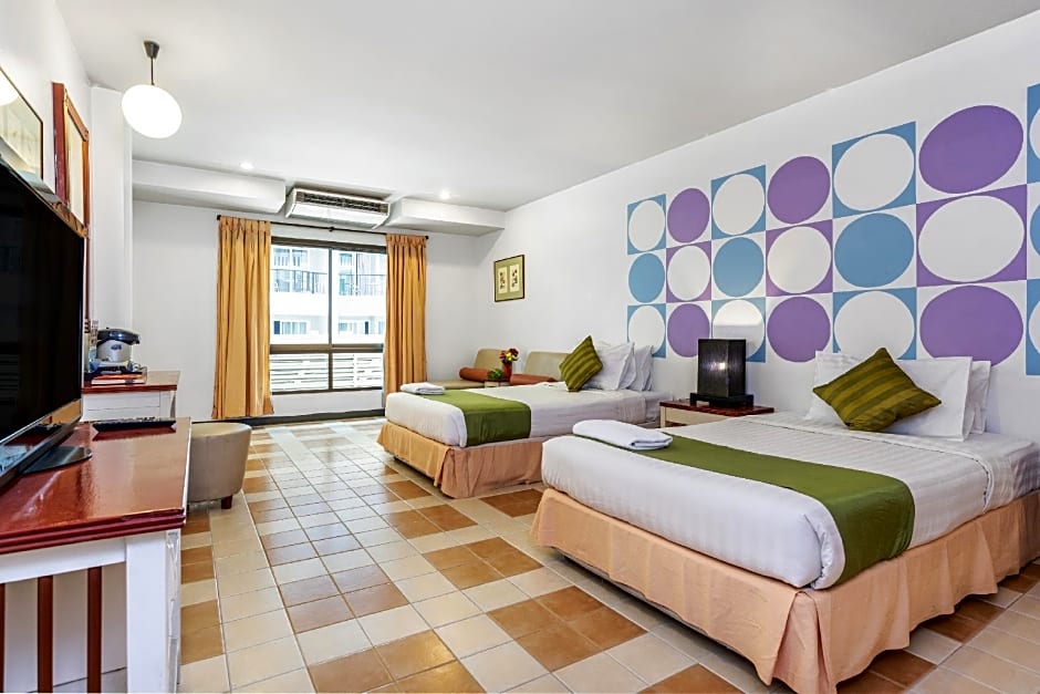 Sawasdee Seaview Pattaya