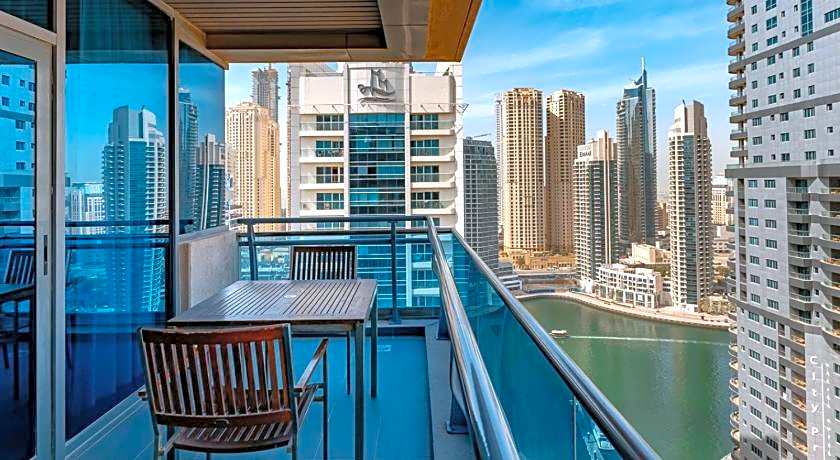 The Radisson Blu Residence, Dubai Marina