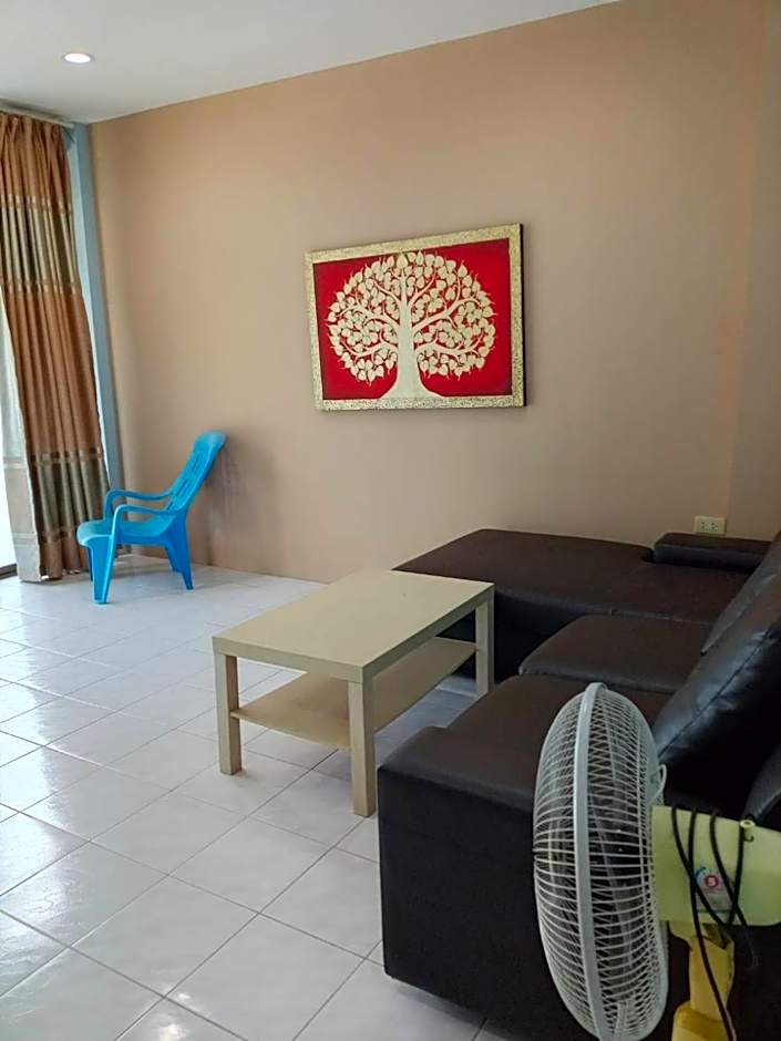 Sammy Seaview Mae Ramphueng Beach Front Golden Elephant บ้านช้างทองวิวทะเลหน้าหาดแม่รำพึง