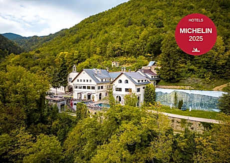 Angelats Hotel - A Signature Boutique Hotel & Restaurant