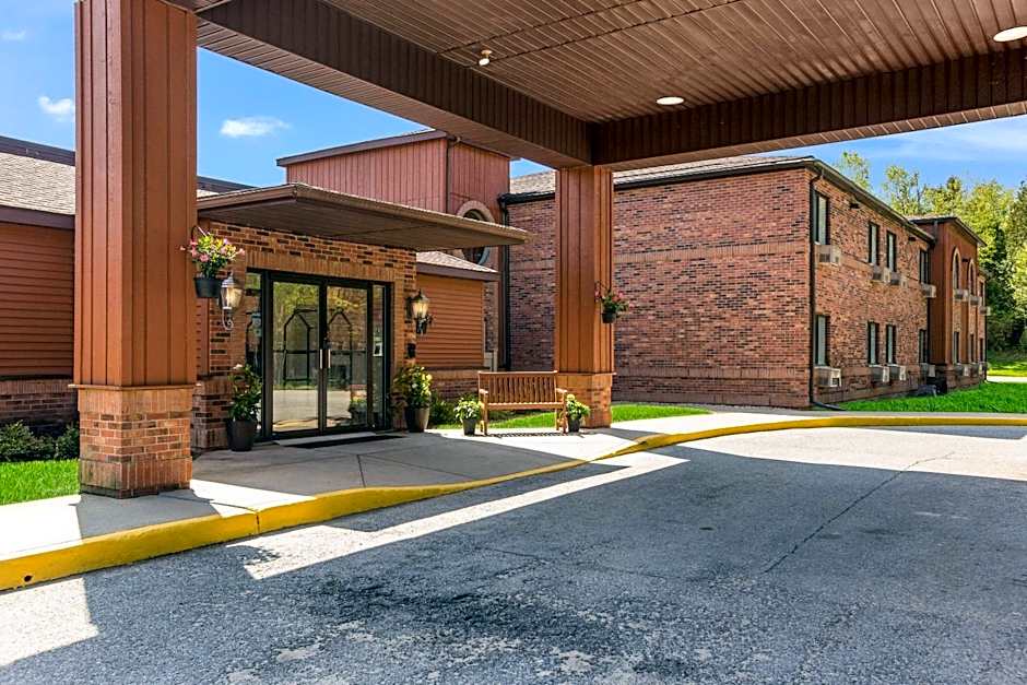City Express by Marriott Petoskey Harbor Springs
