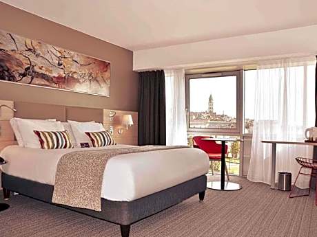Privilege Double Room - Town Side/Non-Smoking