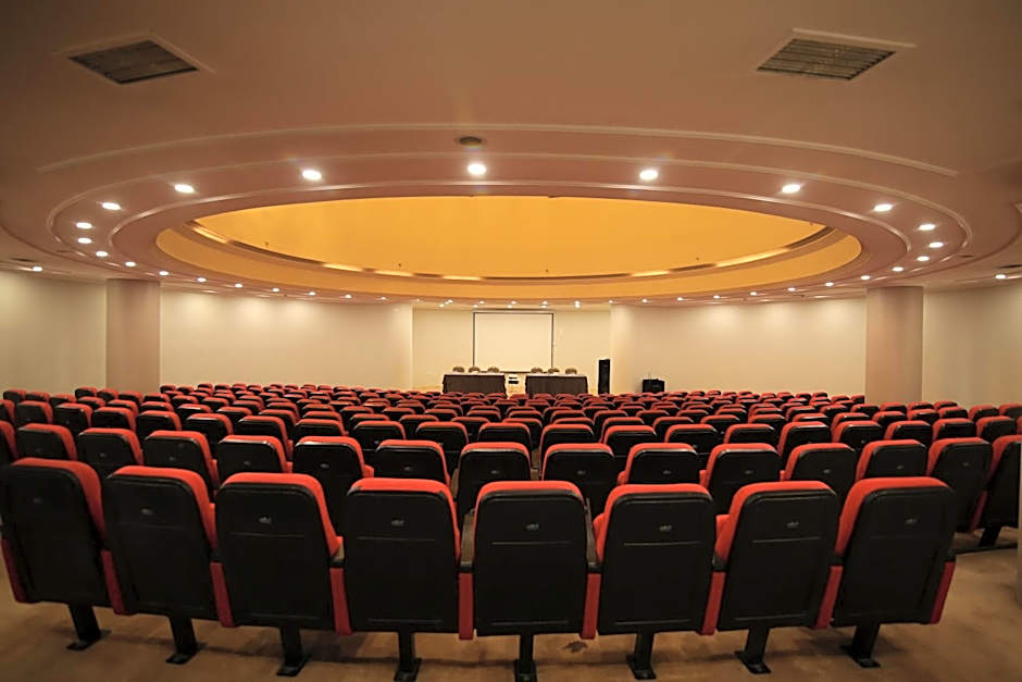 Hotel Excellence Inn