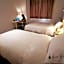 Bluewater Hotel -Taoyuan HSR Taoyuan airport 24h Taoyuan airport free drop-off