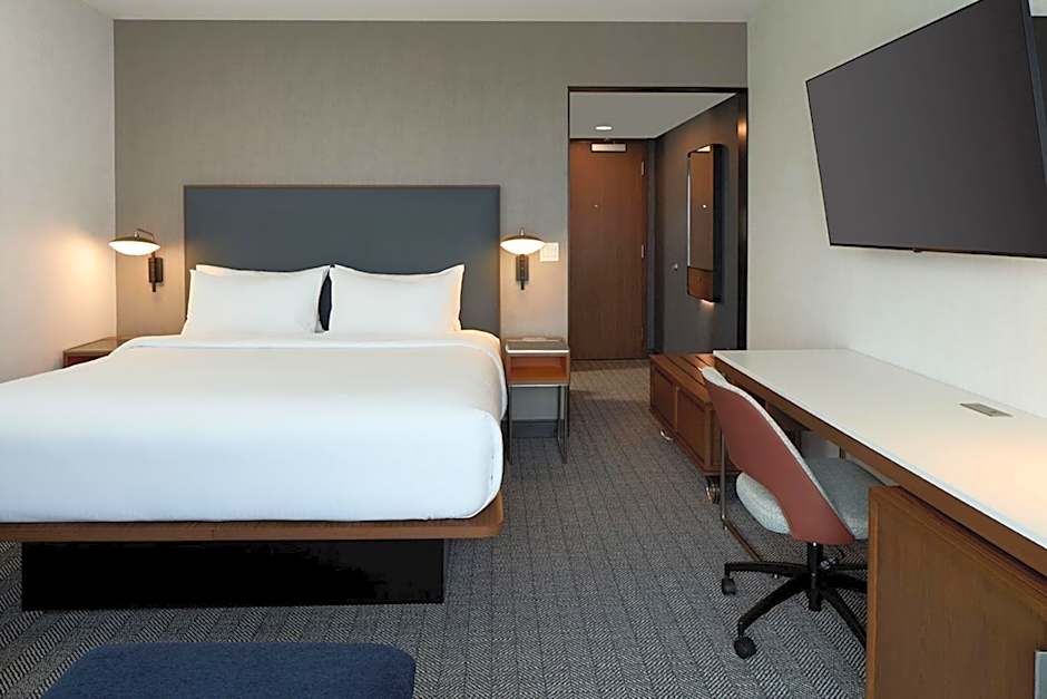 Courtyard by Marriott Montreal Laval