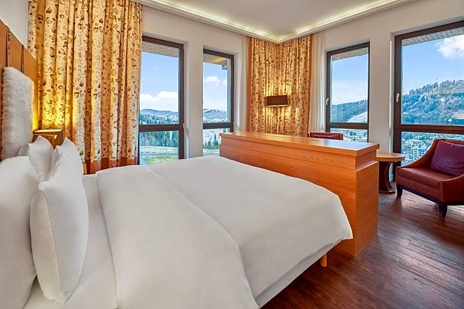 Photo 1 of 7 of Presidential Suite