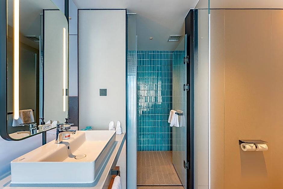 Holiday Inn Express Haimen City Center By IHG