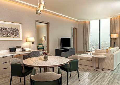 Executive Suite Lounge Access