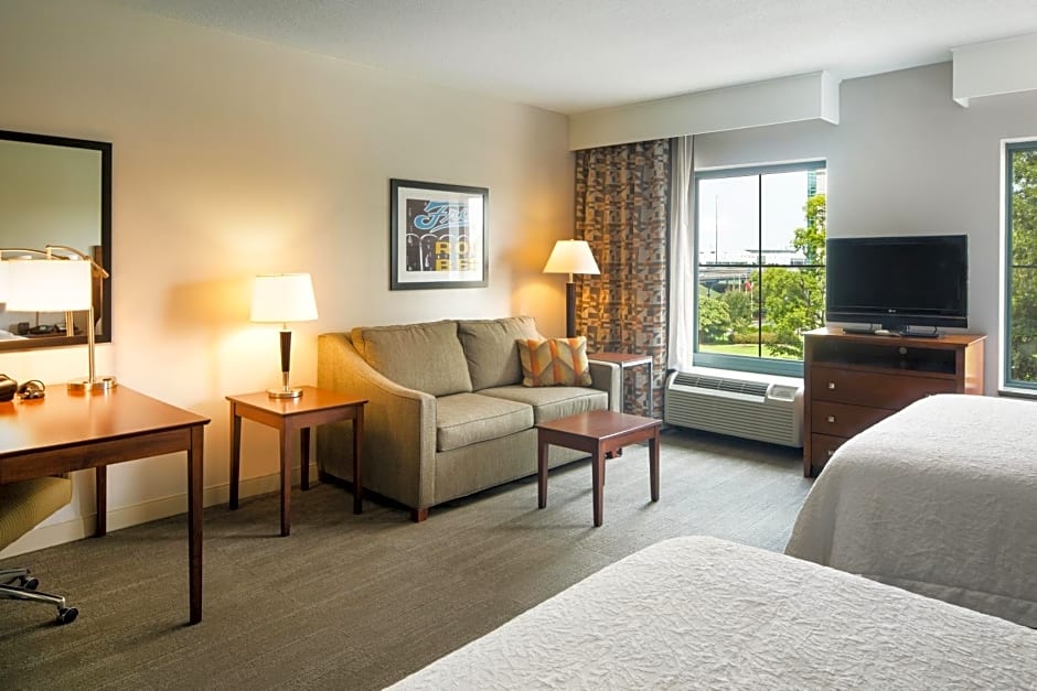 Hampton Inn & Suites Little Rock-Downtown