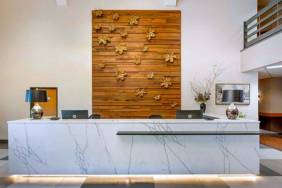 Best Western Plus Mill Creek Inn