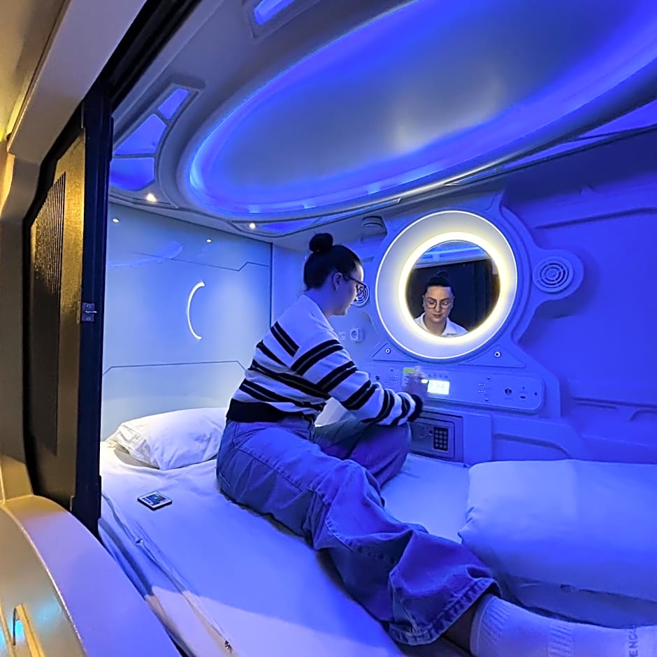 Atypicap Capsule Hostel