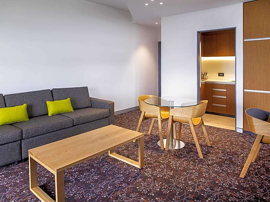 Mercure Sydney Liverpool Hotel