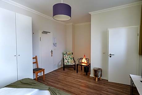 Large Double Room