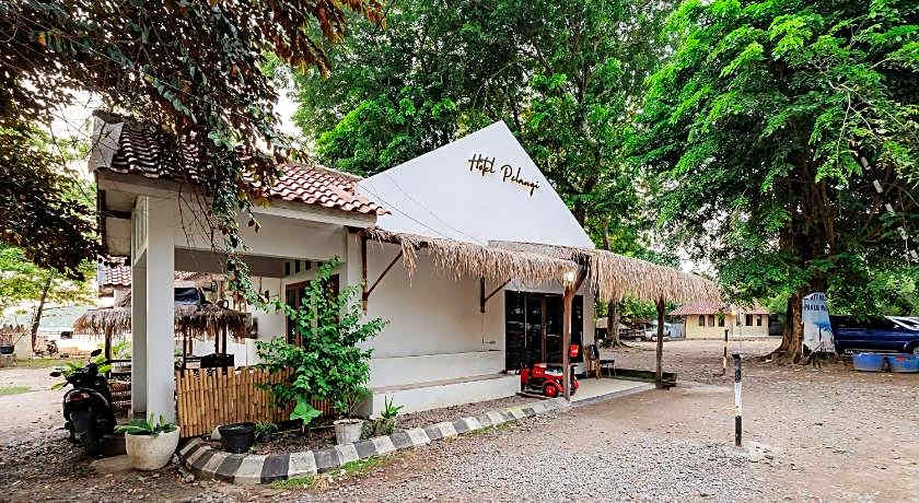 Hotel Pelangi Merak RedPartner