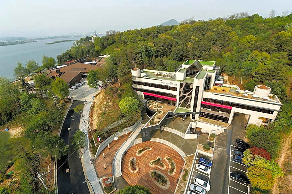KT&G Sangsangmadang Chuncheon Stay