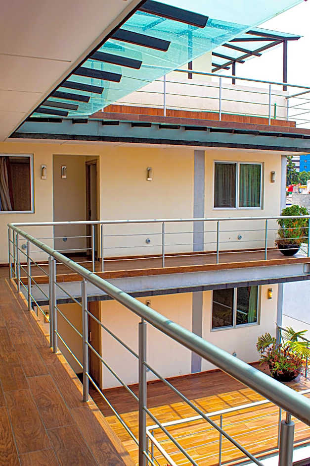 La Casa del Reloj - Zona de Hospitales