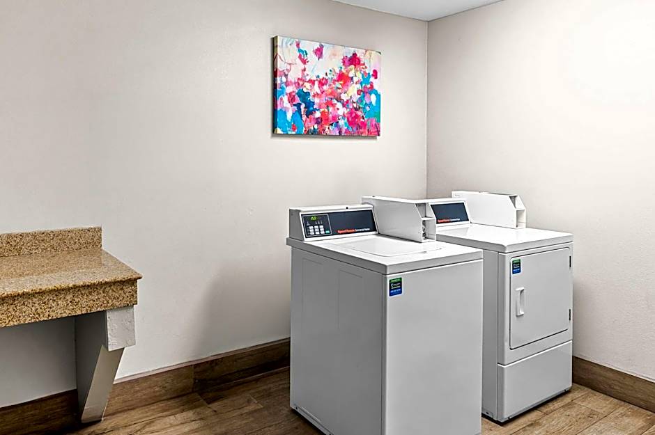 Best Western Presidential Hotel & Suites