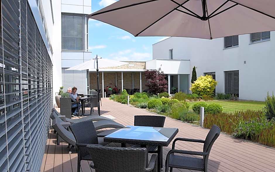 Hotel Harmony Medical & Wellness-Free Parking, 1,8km from the center