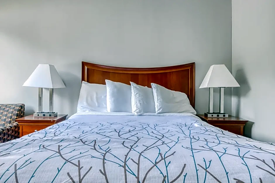 OYO Hotel Memphis TN I-40