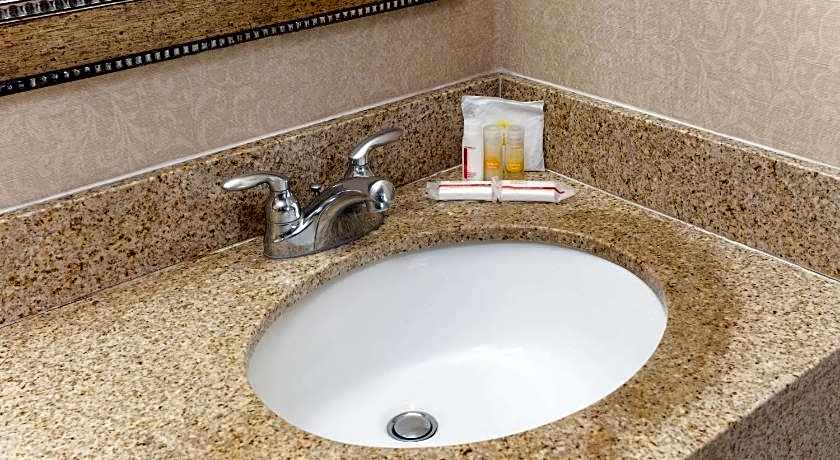 Days Inn by Wyndham Alhambra CA