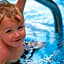 Holiday Inn and Suites Charleston West By IHG