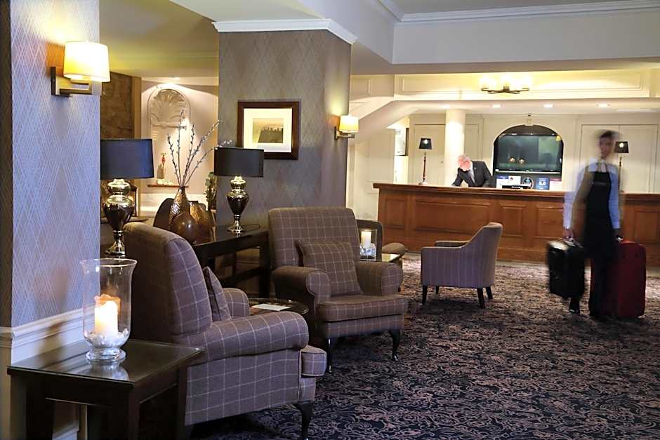 Golden Lion Hotel