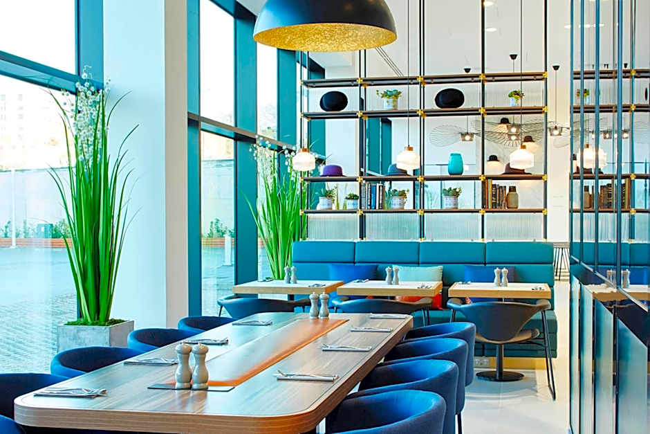 Courtyard by Marriott Luton Airport