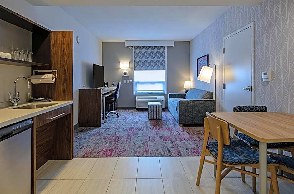 Home2 Suites By Hilton West Edmonton