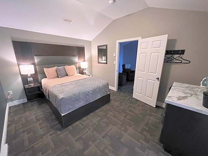 Newfound Inn & Suites