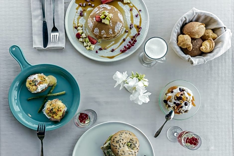 Mitsis Ramira Beach Hotel