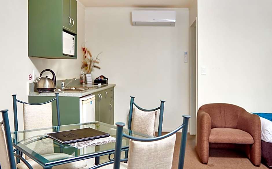 Barringtons Motor Lodge