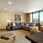 DoubleTree by Hilton McLean Tysons