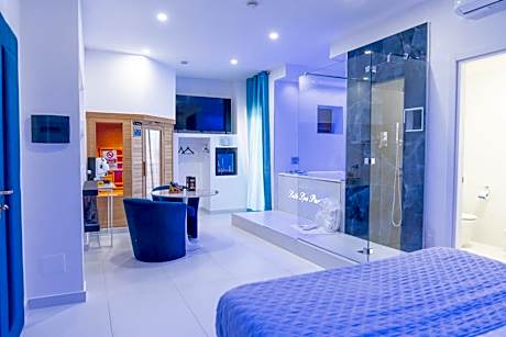 King Suite with Spa Bath
