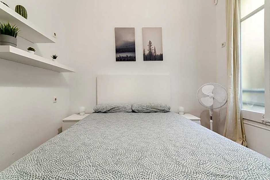 Balmes Private Rooms