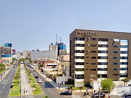 Habitat Hotel