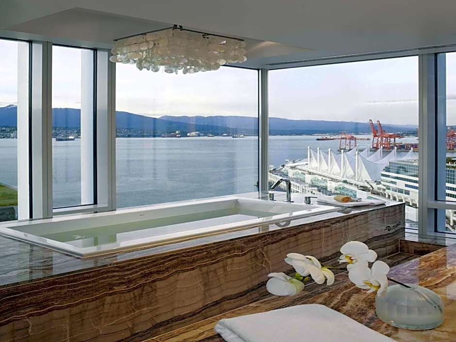 Fairmont Pacific Rim