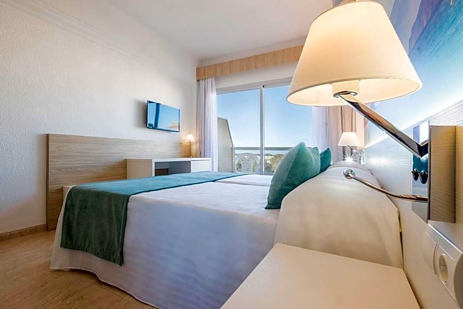 azuLine Hotel Bahamas y Bahamas II