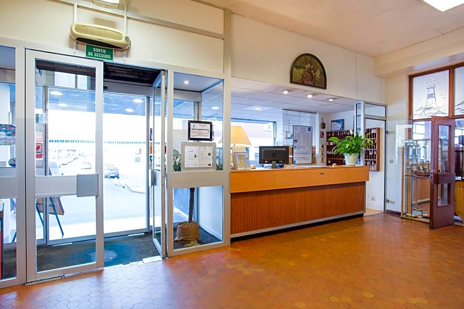 Hôtel Les Gens De Mer Le Havre by Popinns