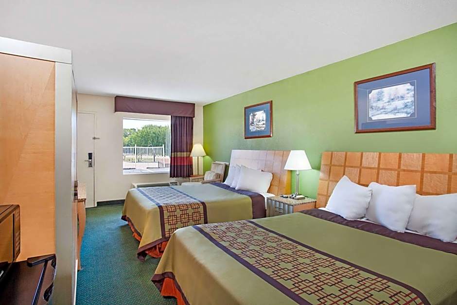 Days Inn by Wyndham Greeneville