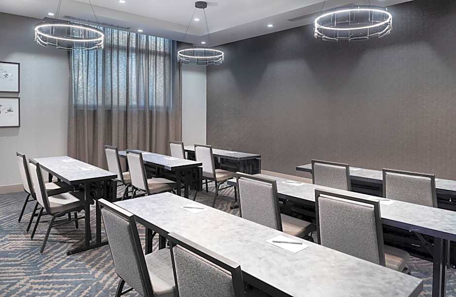 Staybridge Suites Boston Logan Airport - Revere By IHG