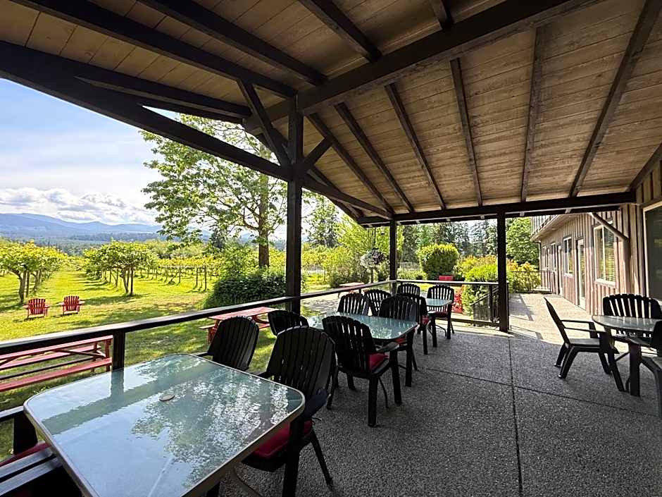 Kiwi Cove Lodge