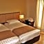 Rea Hotel