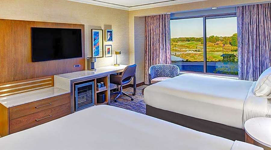 Mystic Lake Casino Hotel