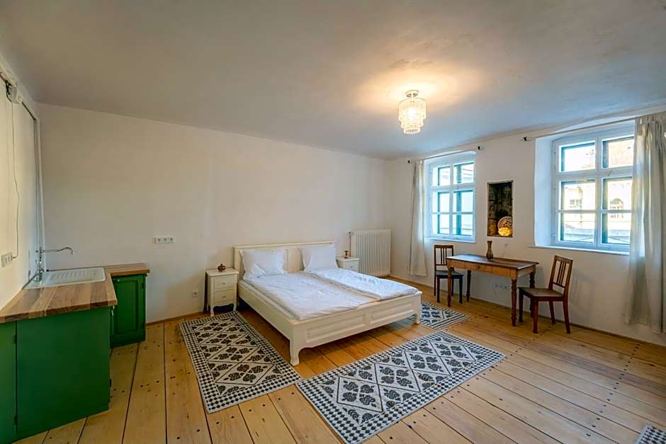 Casa Josef Bacon - La Strada -