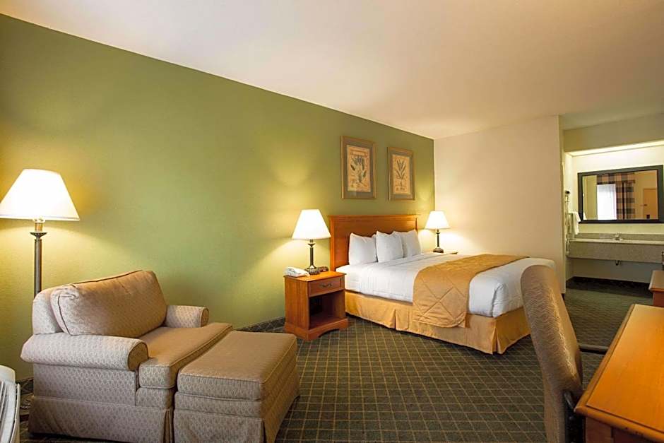 Clarion Inn & Suites Aiken South