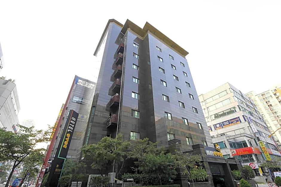 Ever Tourist Hotel