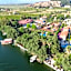Aydos Hotels & Breeze Restaurant