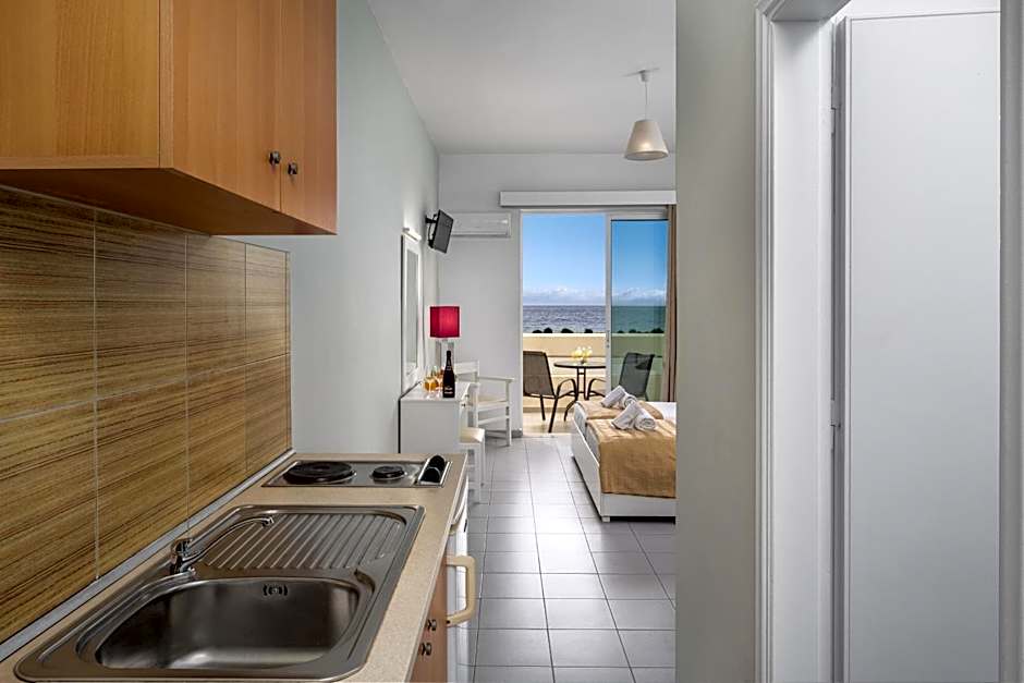 Bayside Hotel Katsaras