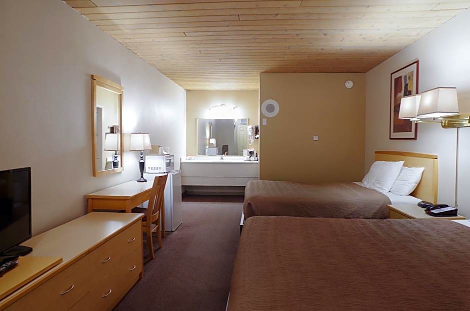 Photo 1 of 3 of 2 Queen Beds