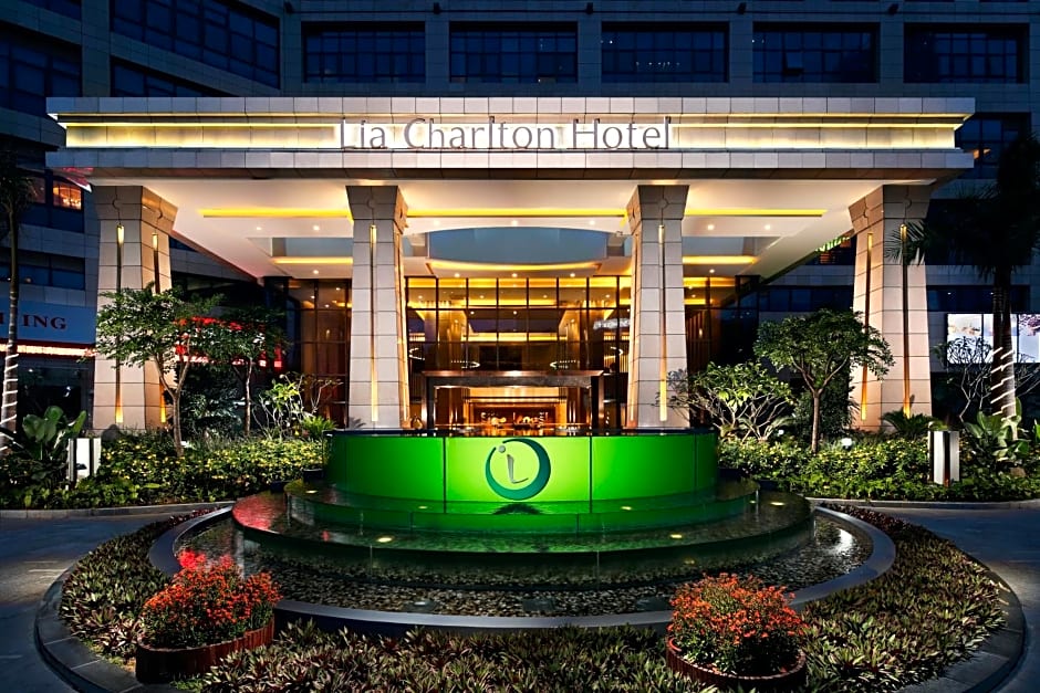 Lia Charlton Hotel Shenzhen